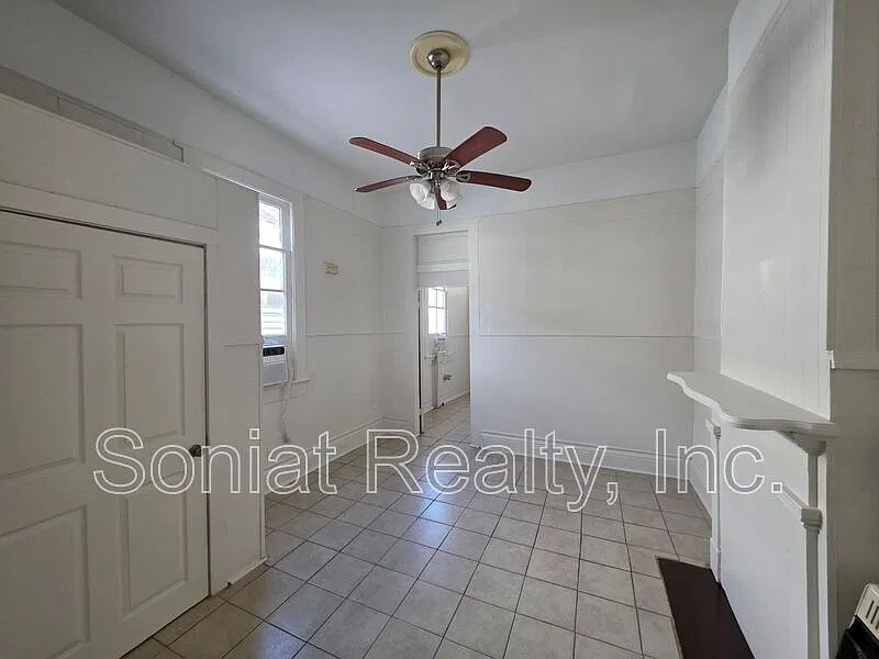 2 bed, 1.0 bath, 700 sqft, $1,025 — Photo 4