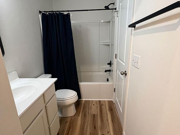 5th image of 2109 Portway Aly