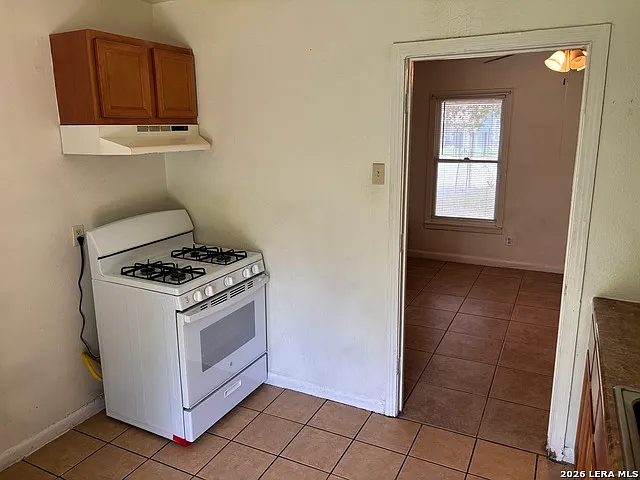1406 Kendalia Ave #1 — Photo 7