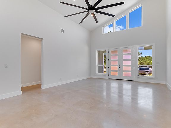3rd image of 155 W Hickory Drive