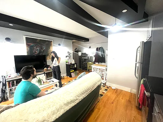 Rented by MADEHOME | media 8