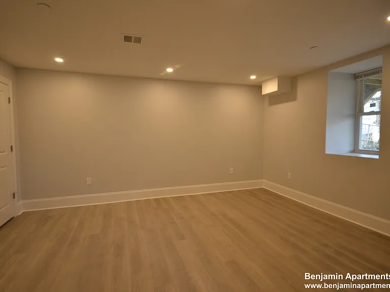 100 Brooks St #1 — Photo 11