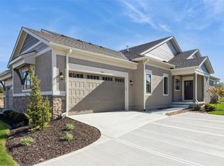 11433 S Waterford Dr, Olathe, KS 66061