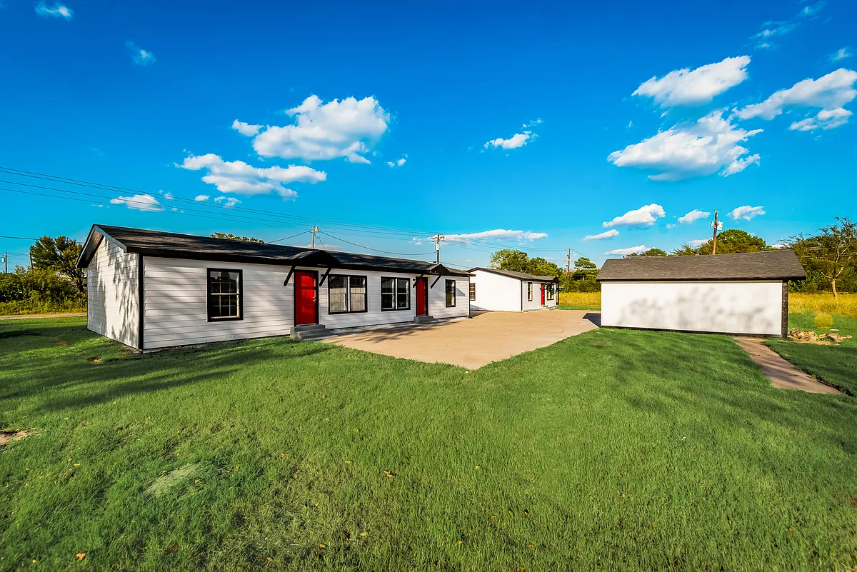 Building Photo - 109 Kelly Ln #109