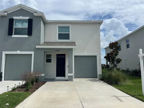 32978 Tulip Petal Ln, Wesley Chapel, FL 33545