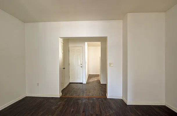 Rented by Benjamin Realty Since 1980 | media 2