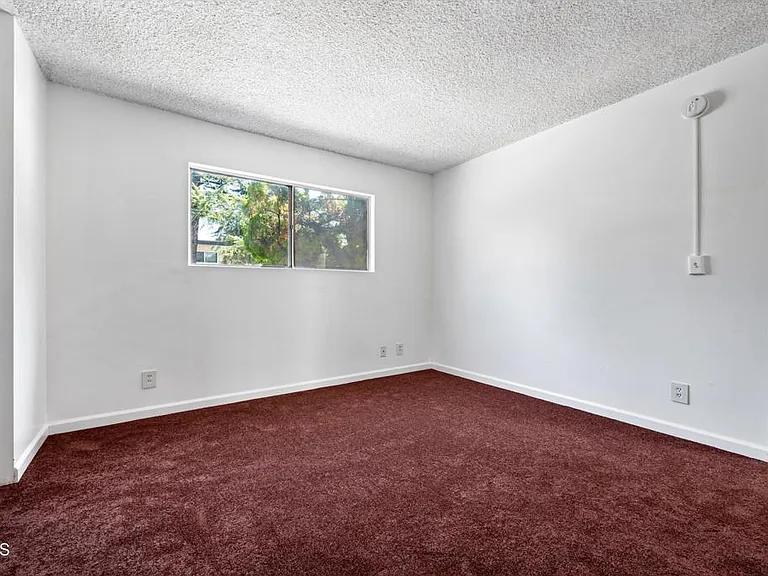 13040 Dronfield Ave #3 — Photo 11