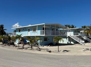 16 Shoreland Dr, Key Largo, FL 33037
