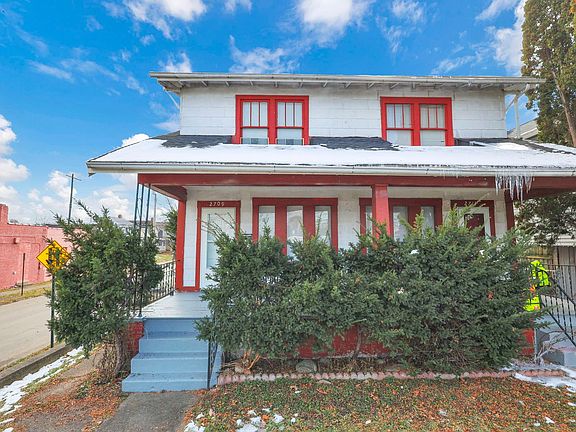 3rd image of 2709-2711 Sullivant Ave #2709
