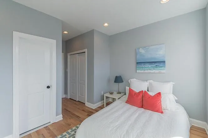 2441 Federal St — Photo 15