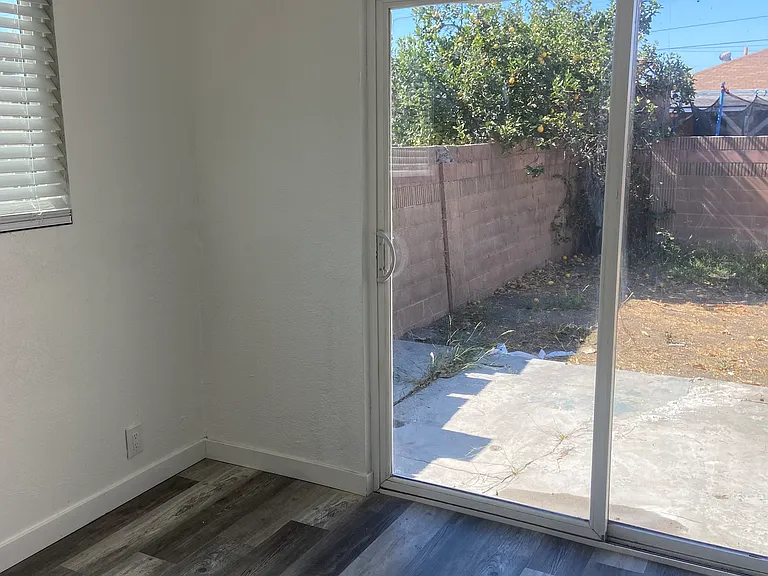 821 W Brazil St — Photo 22