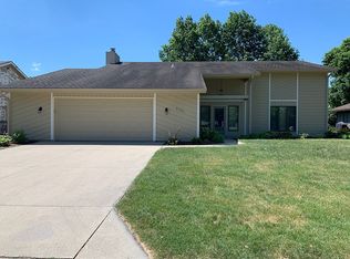 3401 W Twickingham Dr, Muncie, IN 47304