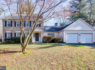 12105 Trailridge Dr, Potomac, MD 20854