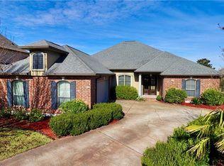 108 Lac Segnette Dr, Luling, LA 70070