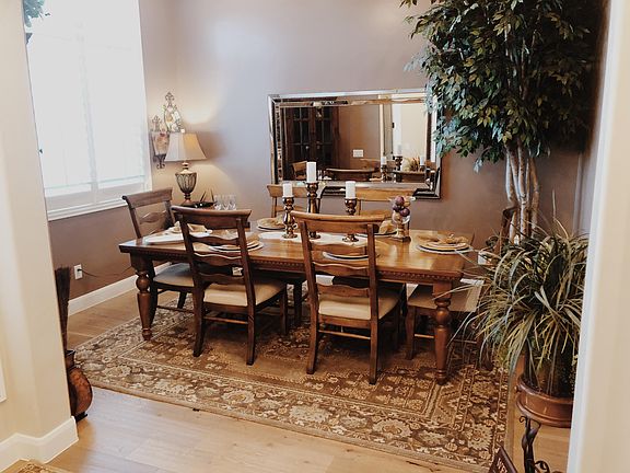 5th image of 2993 S Majestic Court Dr