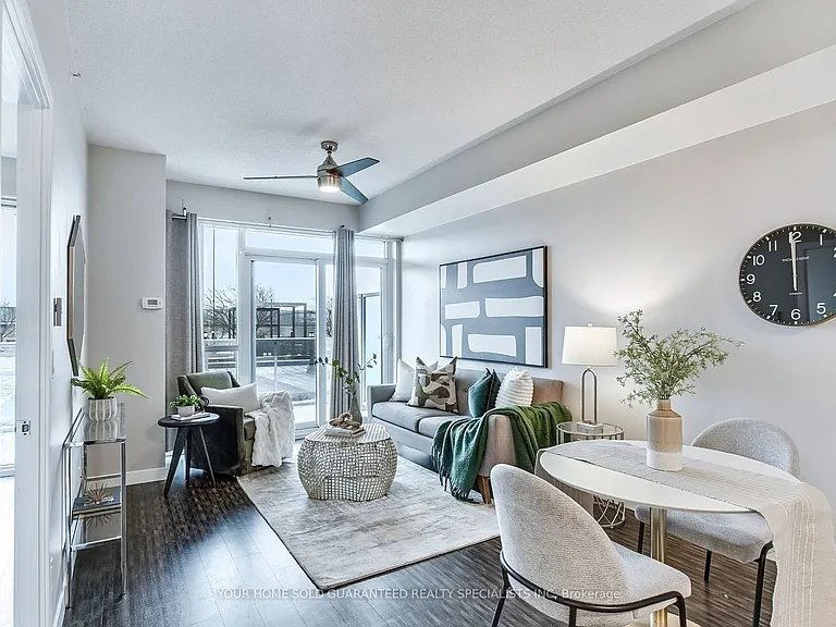 2093 Fairview St #408 — Photo 7