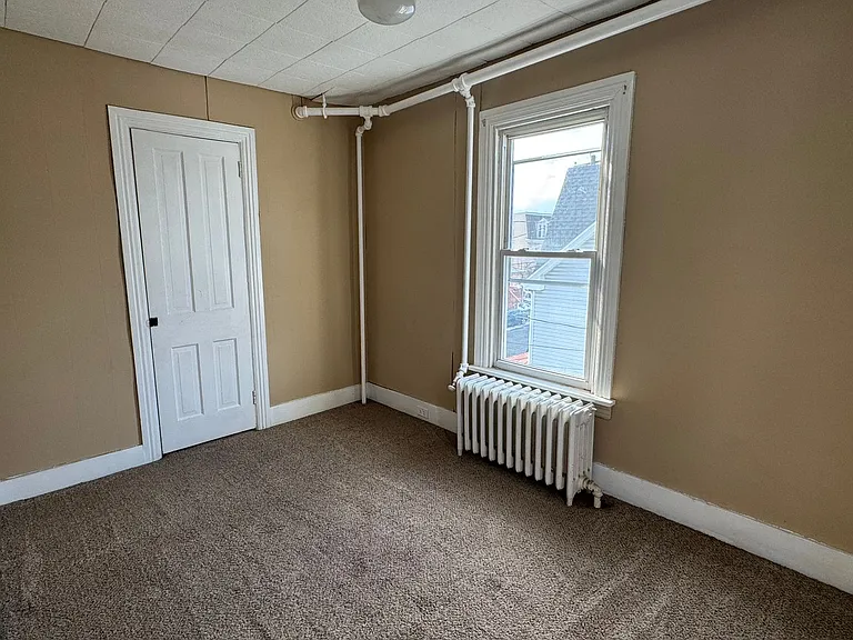 209 Reno Ave — Photo 13