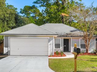 700 Anne Bonney Dr, Green Cove Springs, FL 32043