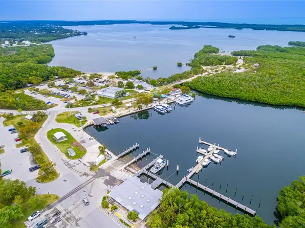 1023 Valencia Rd, Key Largo, FL 33037