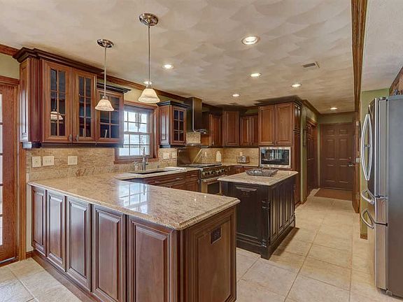 4th image of W9561 Lake Dr