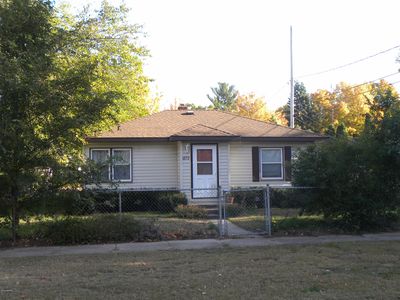 1872 Greeley St, Muskegon, MI, 49441