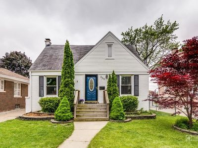 550 Orchard Ct, Des Plaines, IL, 60016