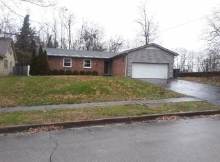 1395 Pine Meadow Rd, Lexington, KY 40504