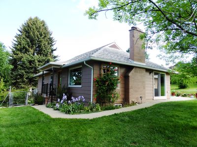 1013 1011 N. Denis Ct, E Wenatchee, WA, 98802