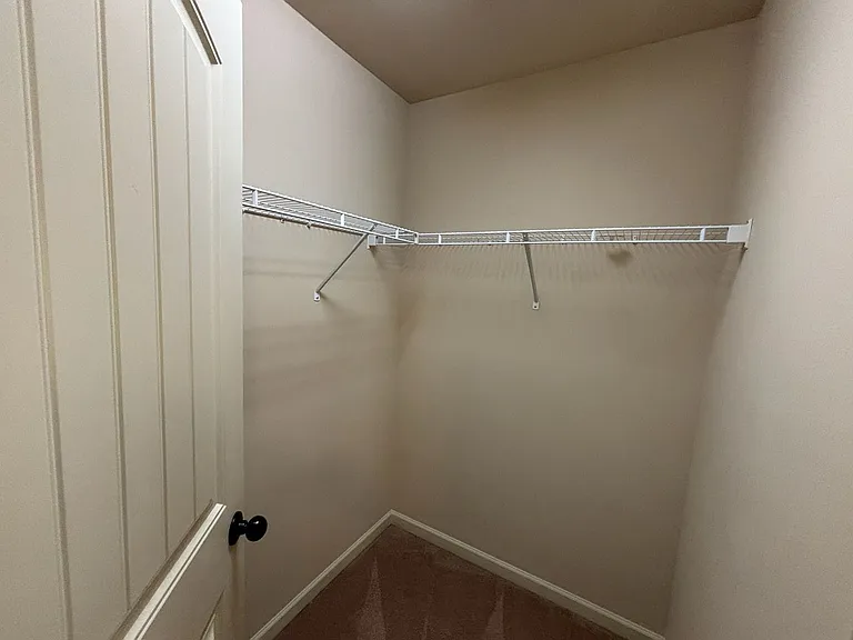1322 Ingersoll Dr — Photo 22