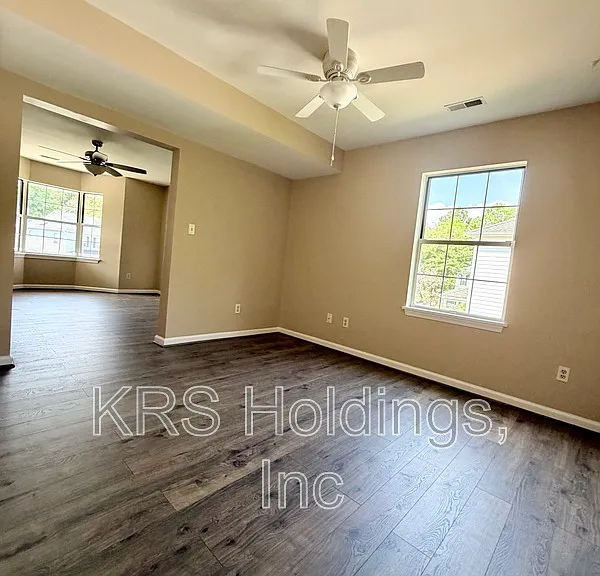 2316 Finch Ct — Photo 5