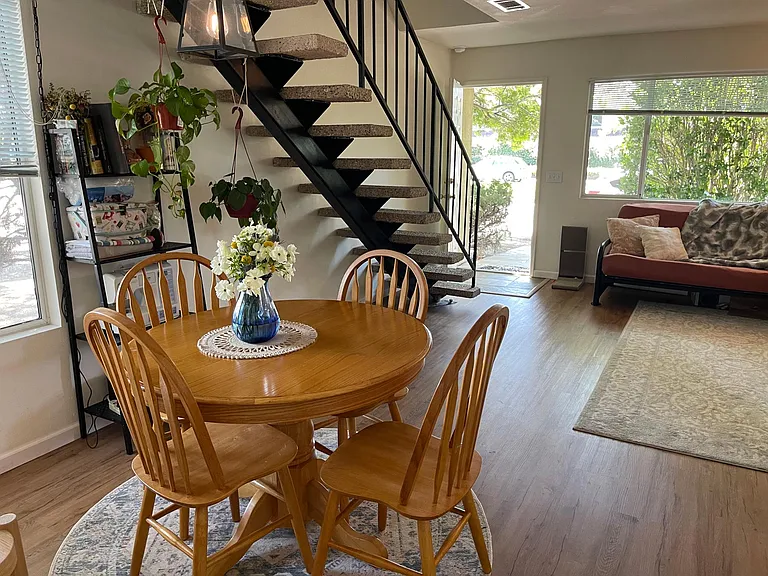 3190 Camellia Ct #D — Photo 4