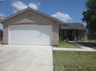 1826 Arkansas Ave, Tulare, CA