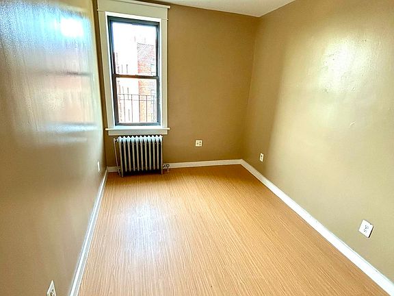5th image of 22-88 Mott Ave #8B
