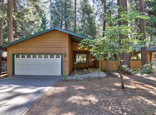 5206 Loch Leven Dr, Pollock Pines, CA 95726