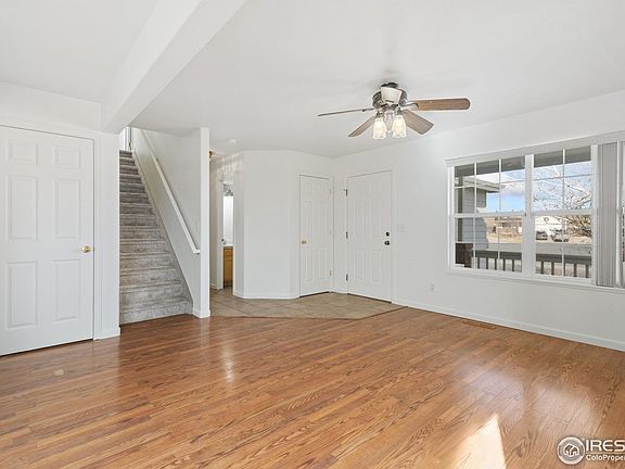 3rd image of 3123 Cody Ave