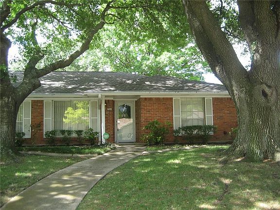 2nd image of 2504 Briarwood Dr
