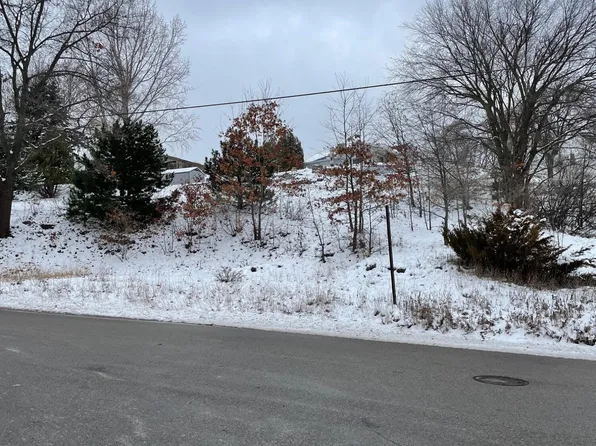9th St, Manistee, MI 49660
