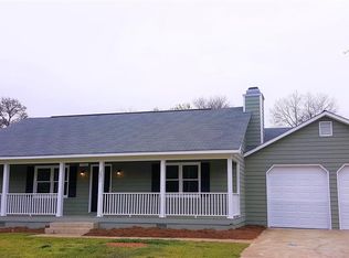 2895 Regina Dr, Macon, GA 31216