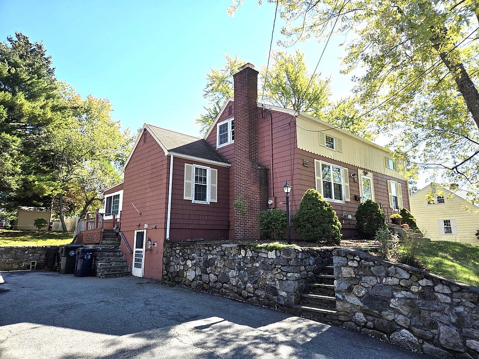 1st image of 77 Ridge Rd