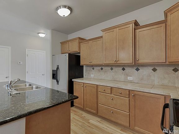4th image of 7531 Kodiak Ave NE