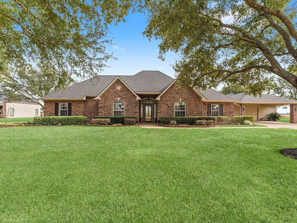 1st image of 4718 Shadow Grass Dr