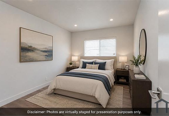 2nd image of 1541 Rockwood St APT 12