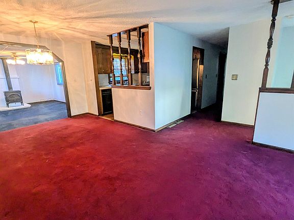 5th image of 8 Radcliffe Drive