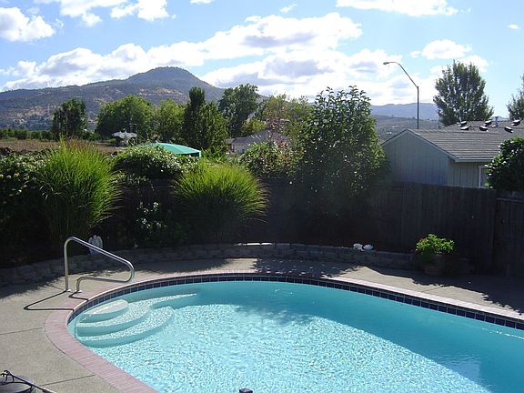 Southern Exposure / Incredible Views (Eastern Direction)