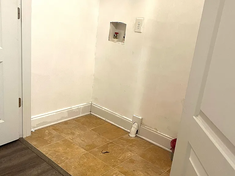 Laundry room - Washer and dryer hookups.