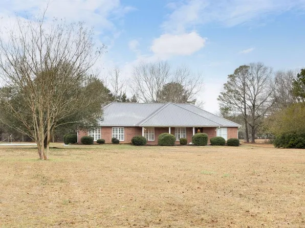 4258 Uchee Hill Hwy, Seale, AL 36875