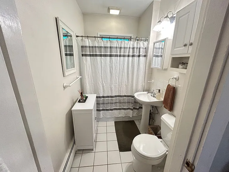 49 Sheridan St #1 — Photo 22