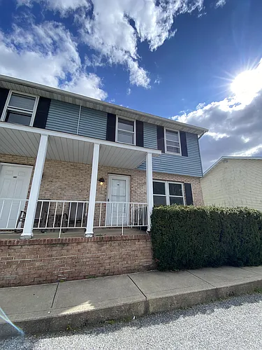 114 3rd St Photo 1