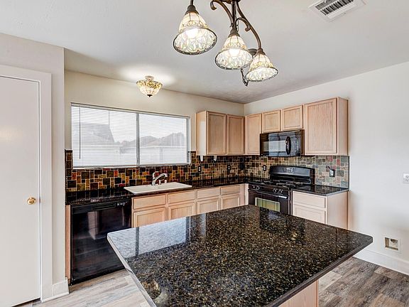 5th image of 9622 Farrell Dr
