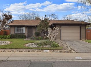 1109 Creekside Way, Galt, CA